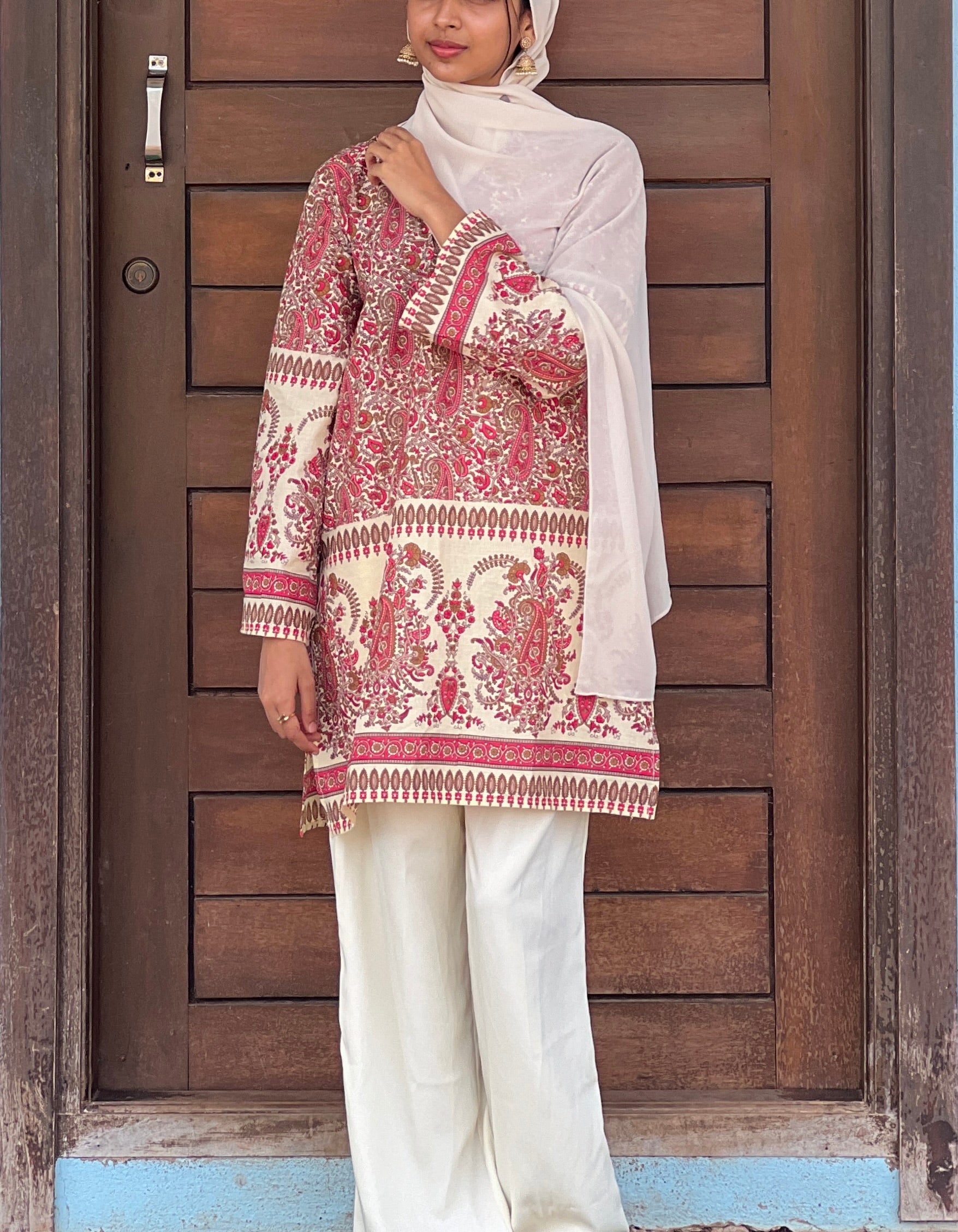 Ruhaani Knee kurti