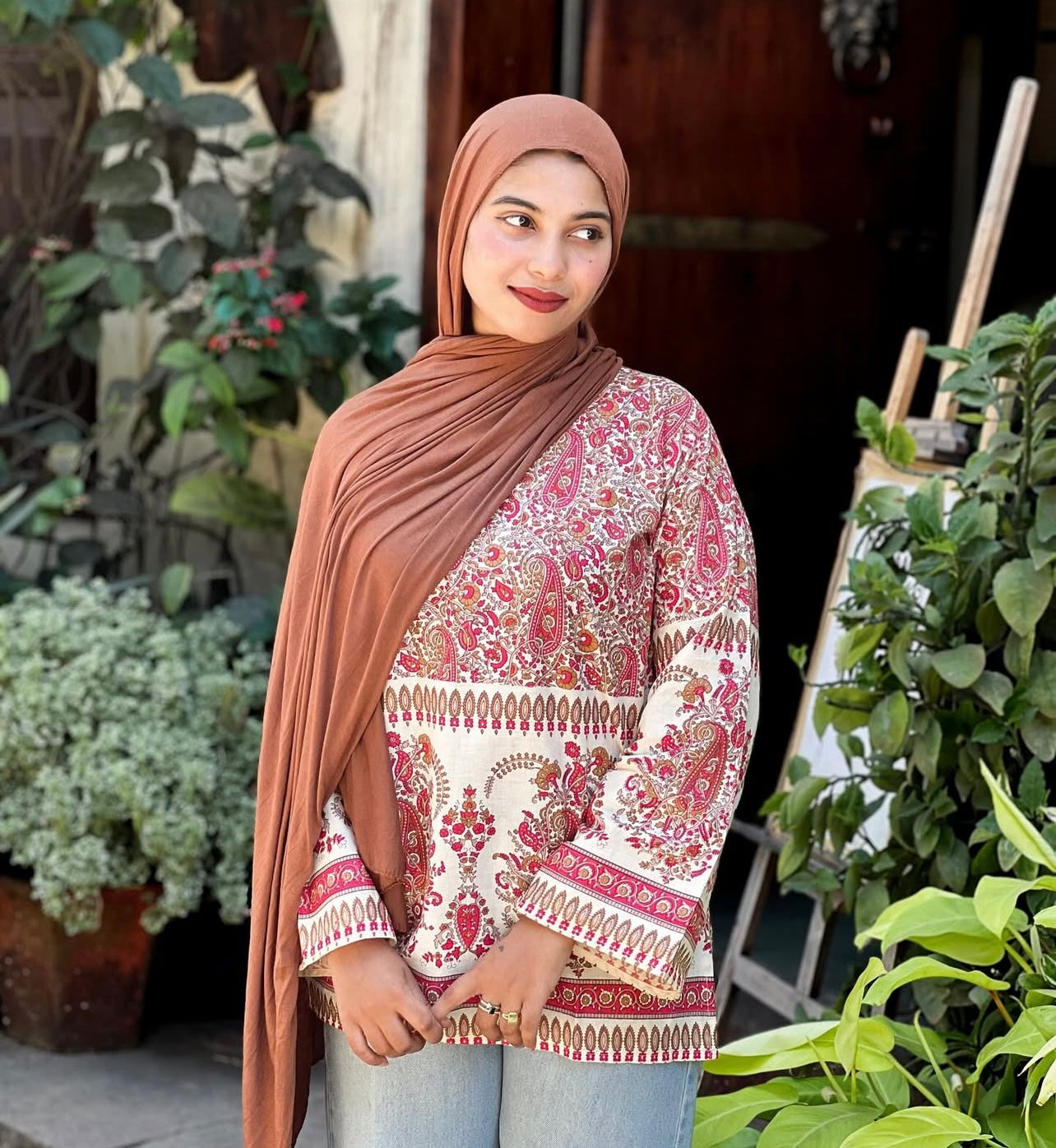 Ruhani Short kurti