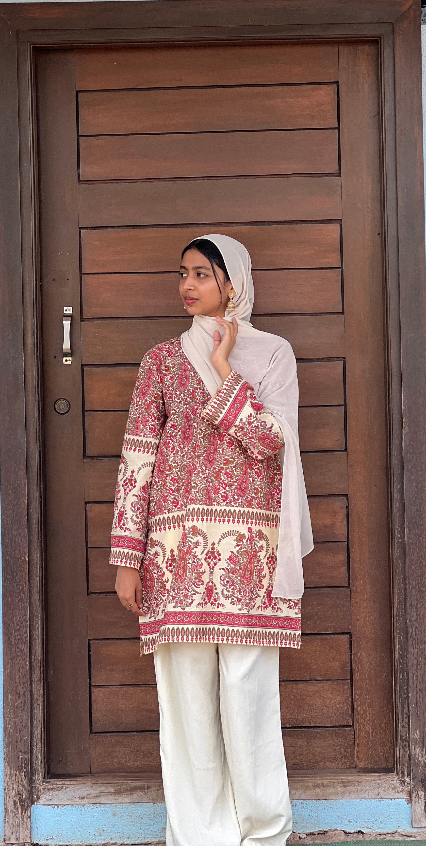 Ruhaani Knee kurti
