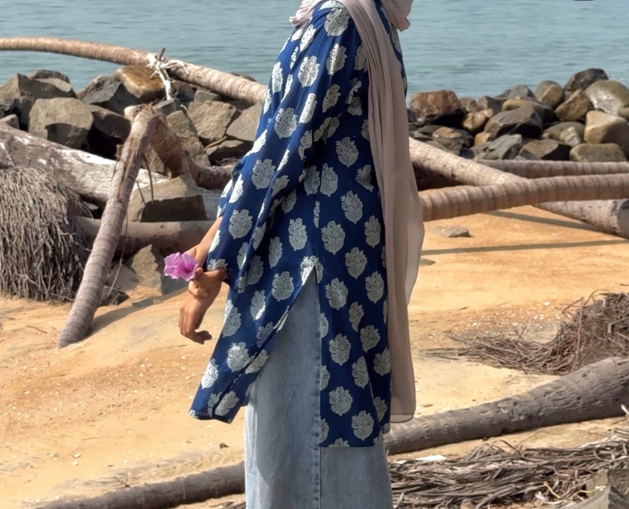 Neelika Handblock Knee length Kurti