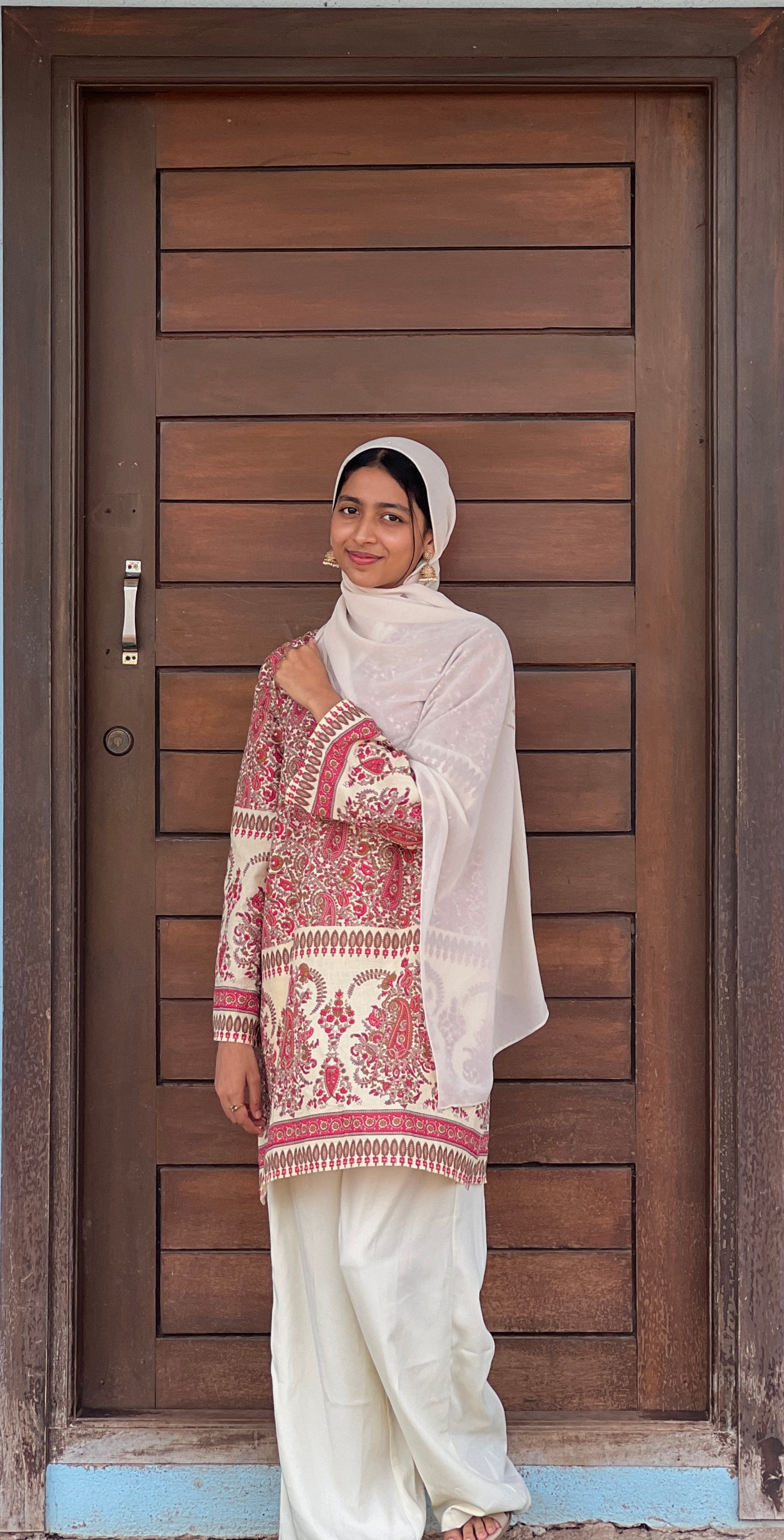 Ruhaani Knee kurti