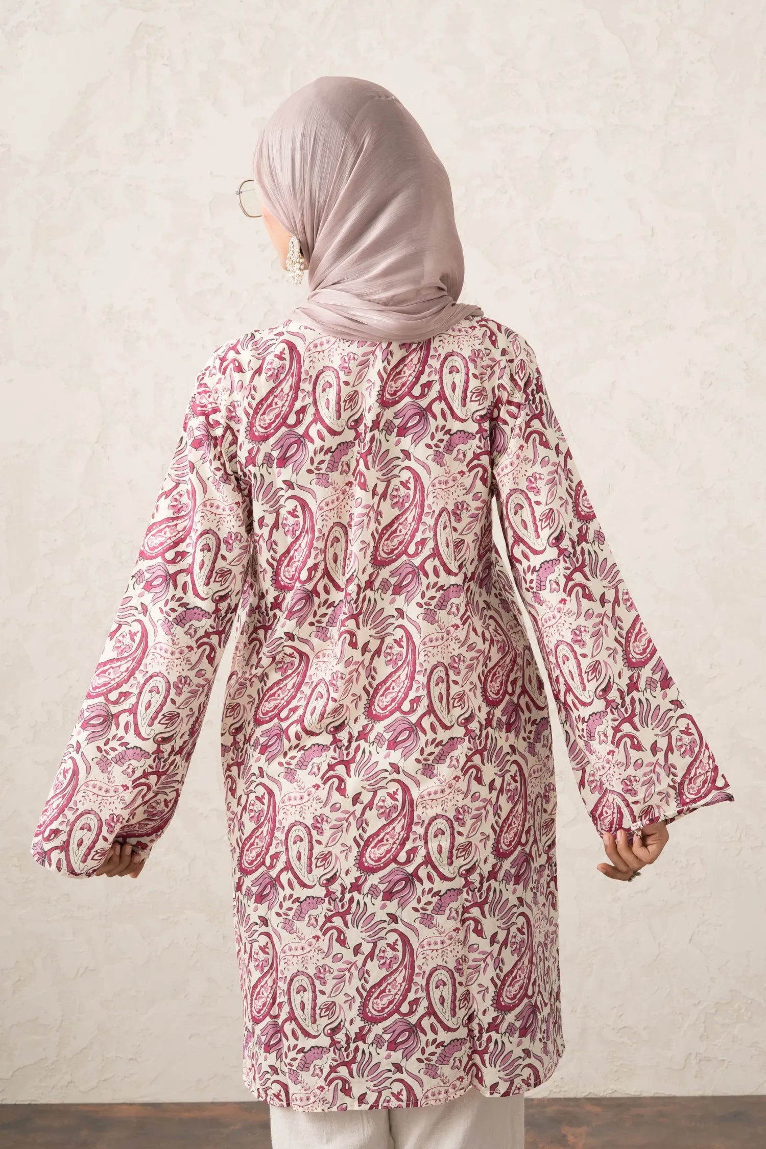 Gul Noor Knee Kurti