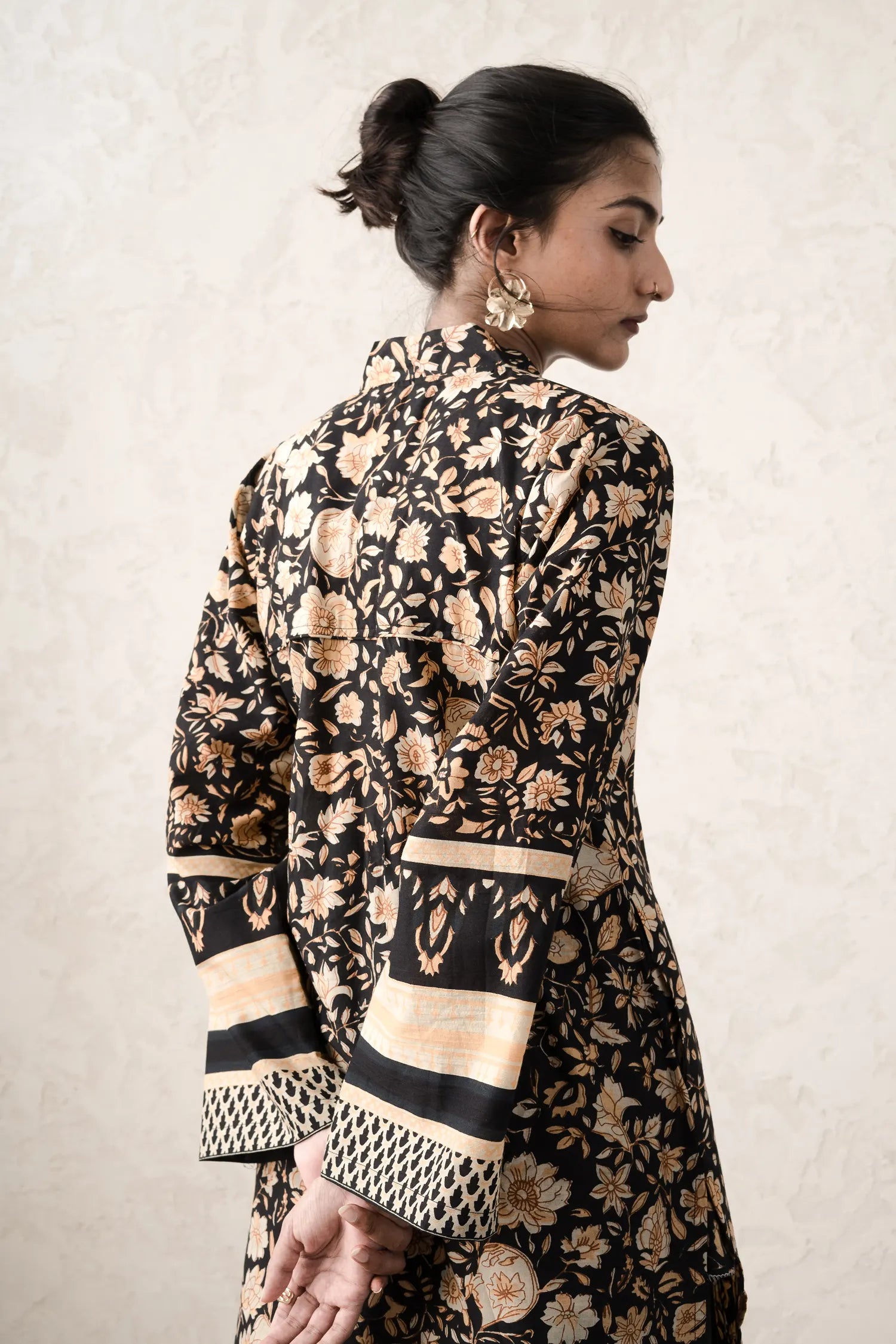 Kaala Rang Long Kurti