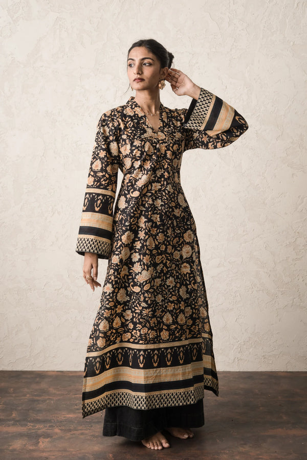 Kaala Rang Long Kurti