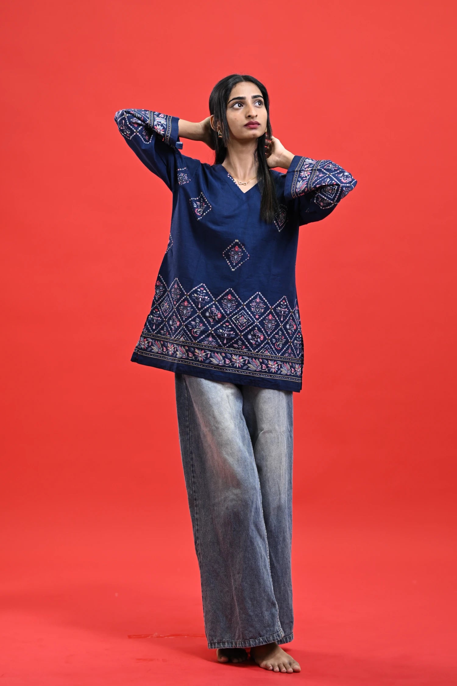 Luna Short Kurti