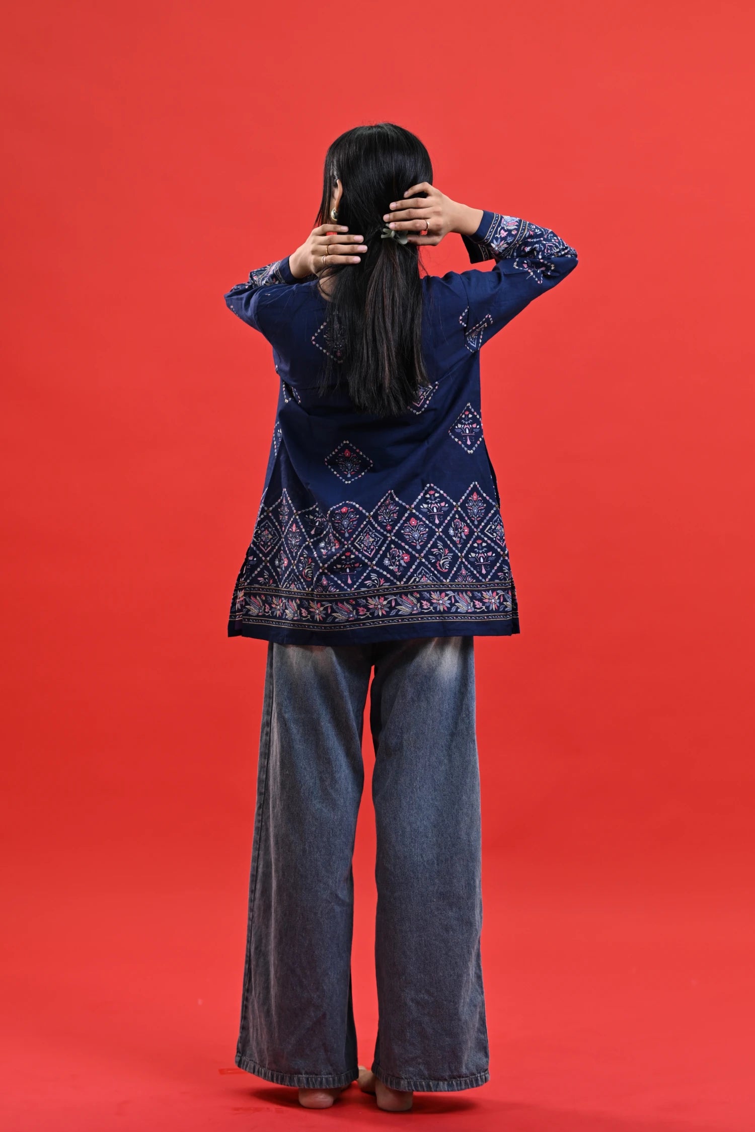 Luna Short Kurti