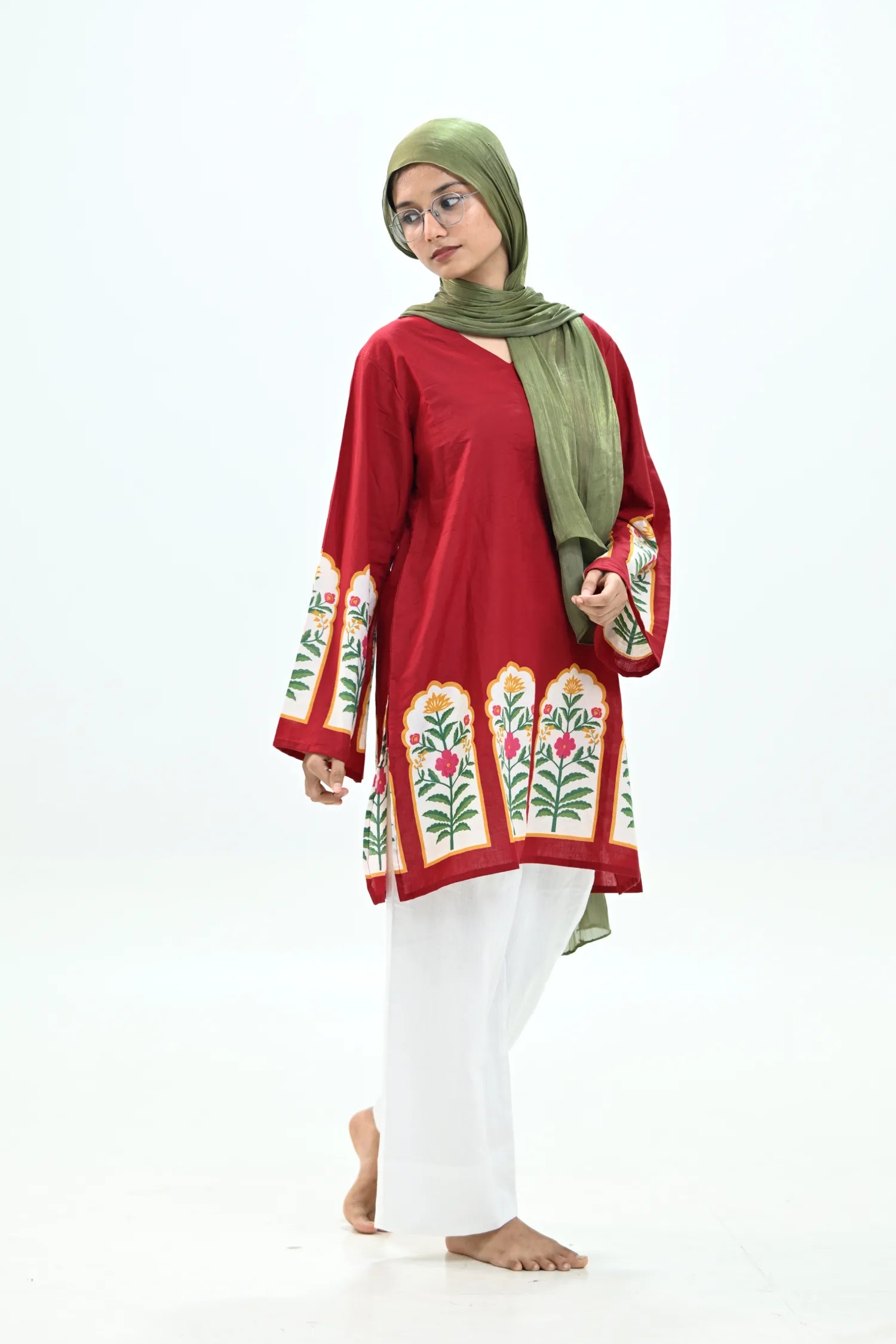 Mughal Red Knee Kurti