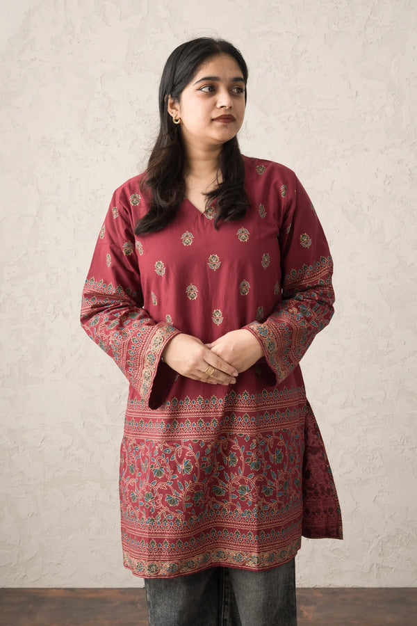 Ruby Knee Kurti