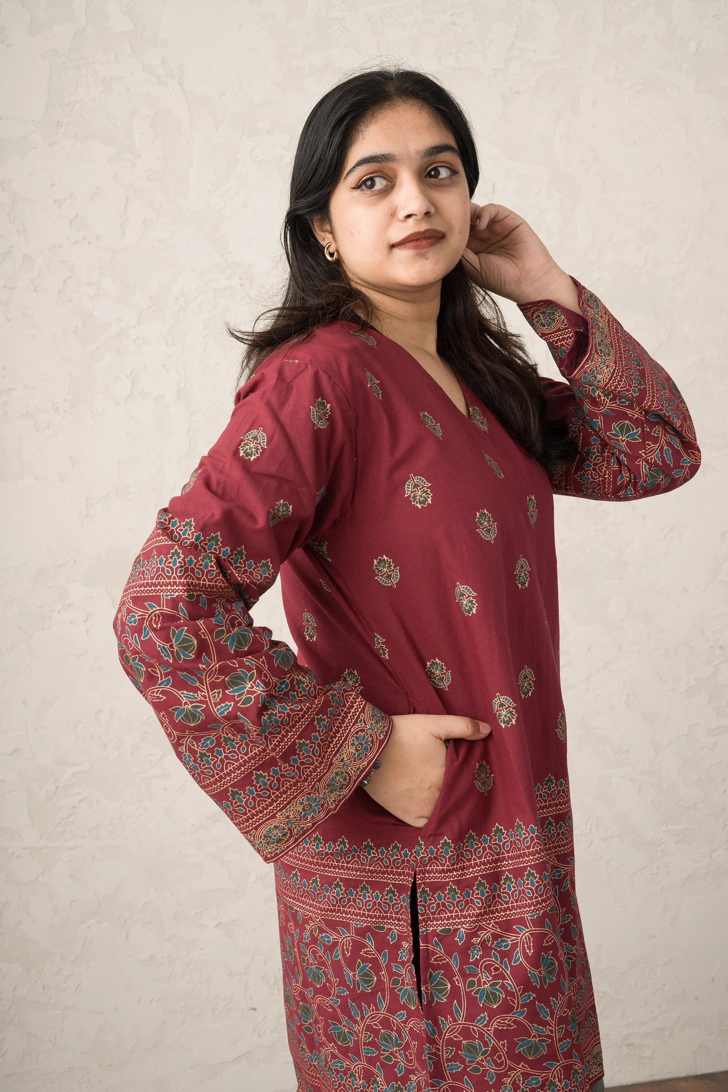 Ruby Knee Kurti