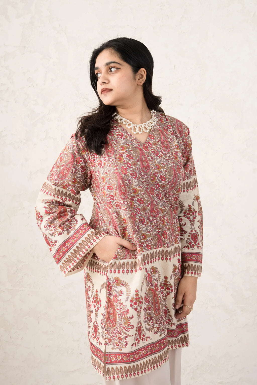 Ruhaani Knee Kurti