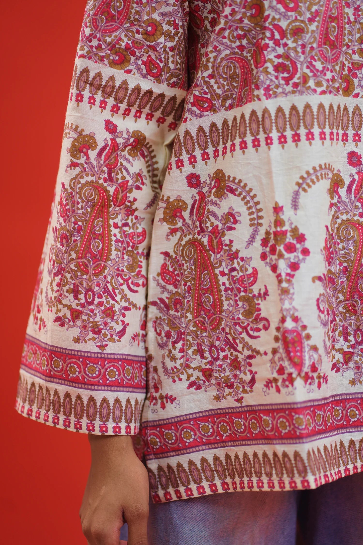 Ruhani Short Kurti