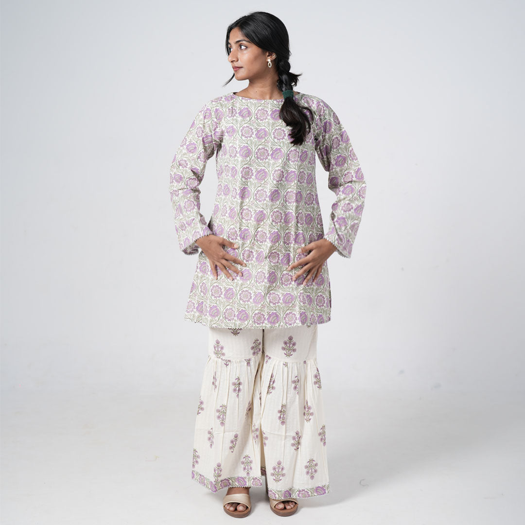 Aafreen Lavender Mist co-ord set for women featuring a lavender and sage green floral printed top with matching wide-leg pants