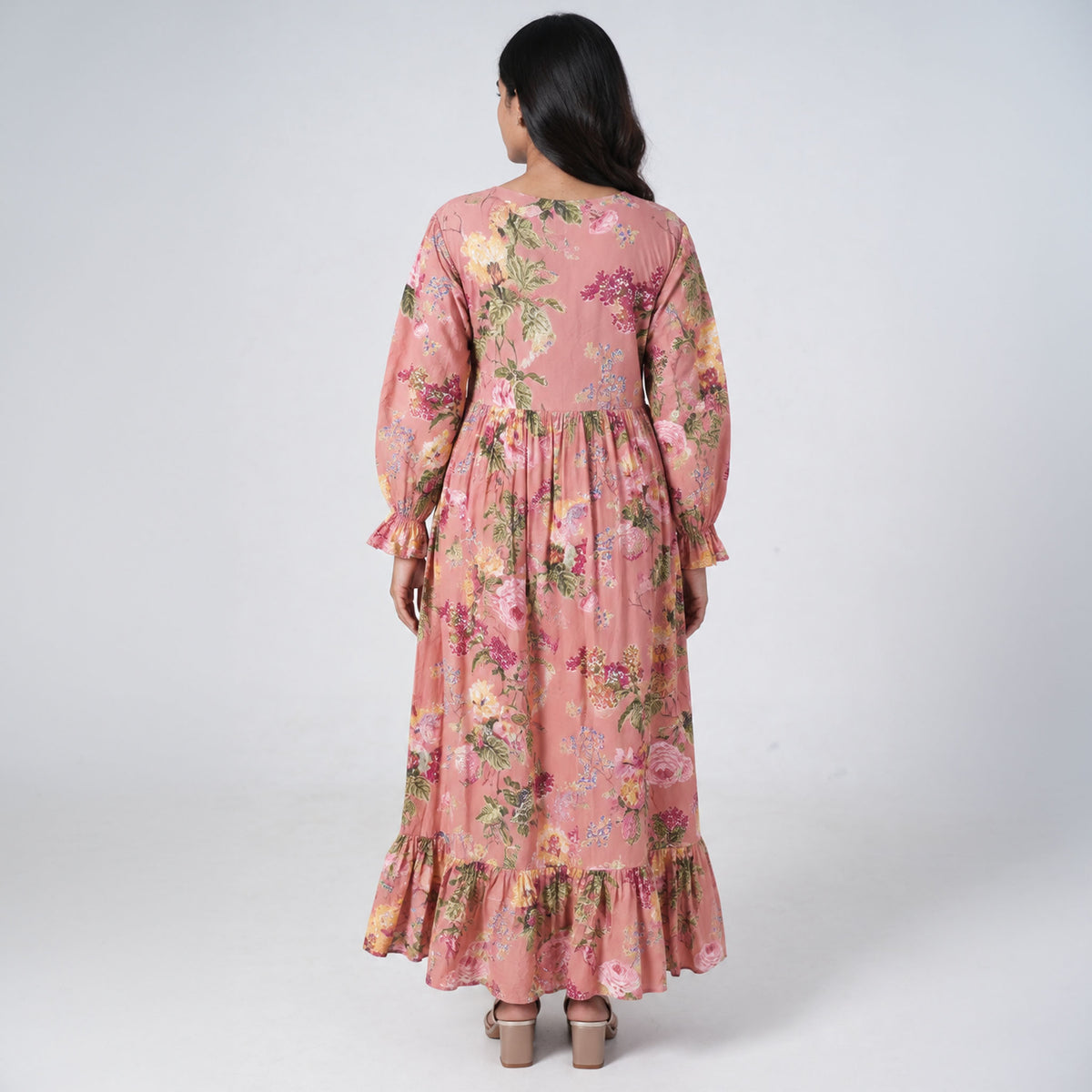 Back view of Inaya Long Kurti featuring a dusty pink base with colourful floral prints