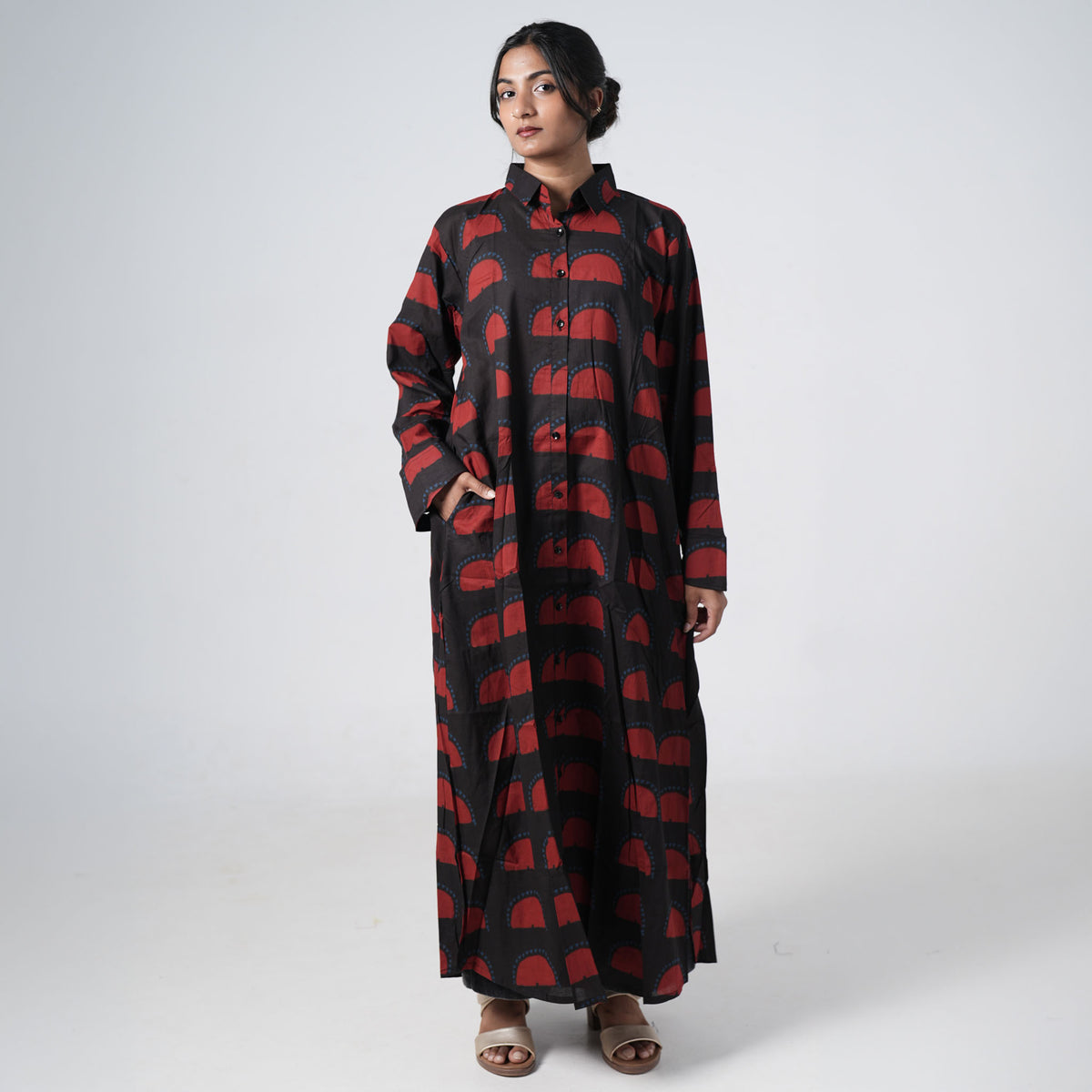 Sun Set black and red printed long shirt for women with geometric patterns
