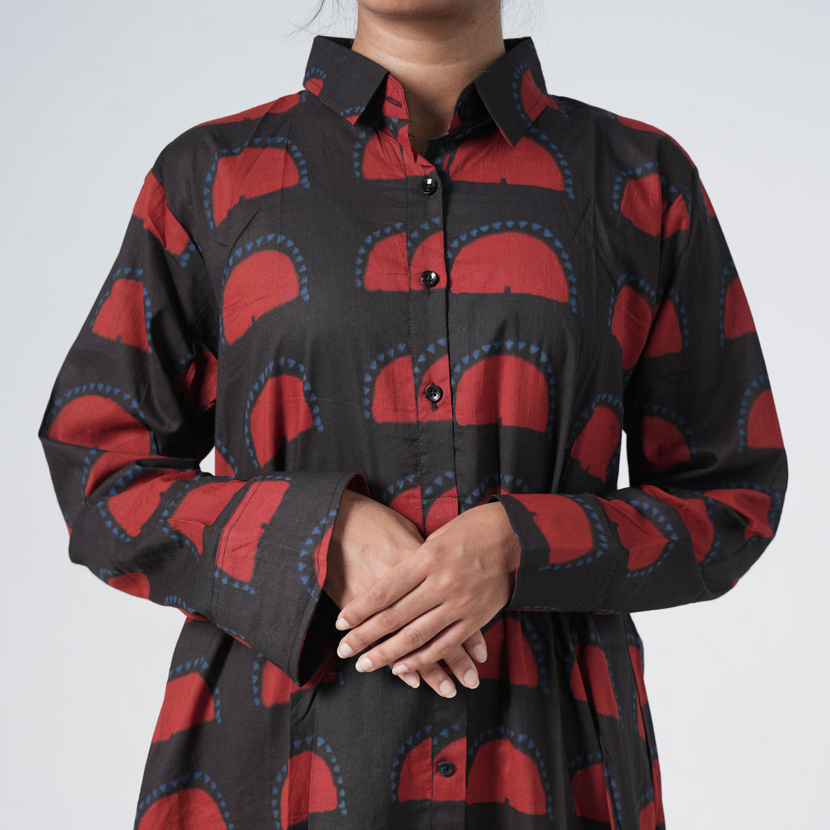 Sun Set long shirt for women with full sleeves and bold red geometric prints